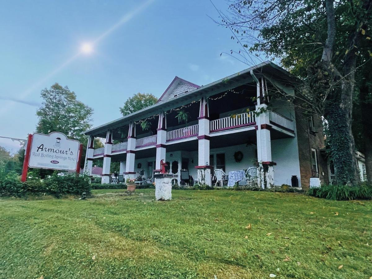 Armour'S Hotel & Spa Red Boiling Springs Extérieur photo
