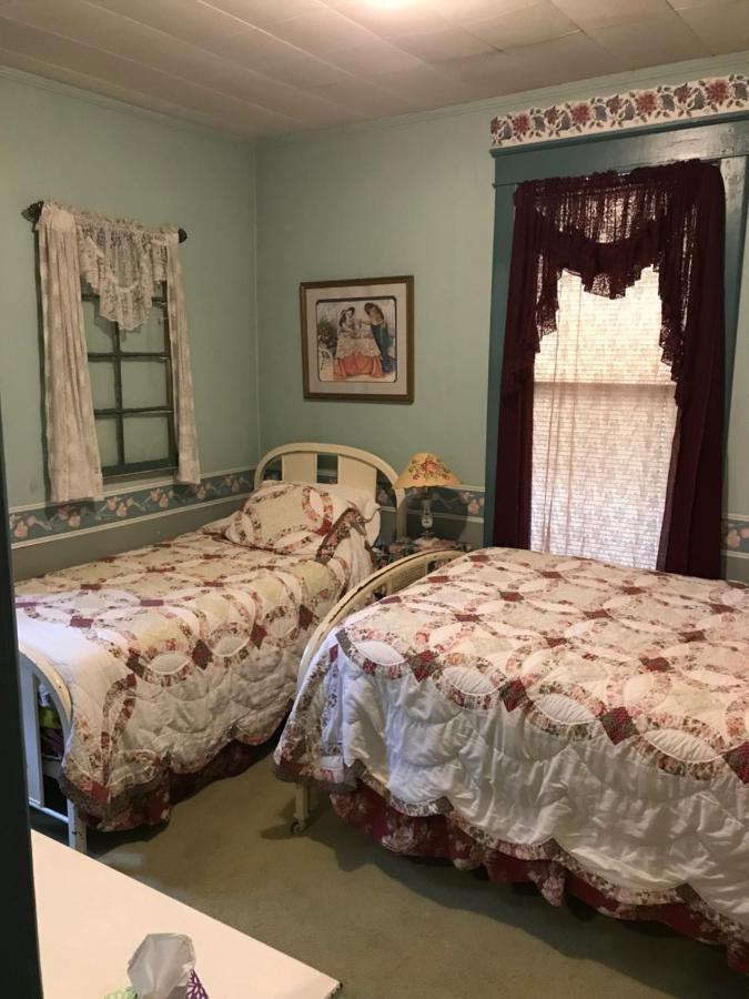 Armour'S Hotel & Spa Red Boiling Springs Extérieur photo