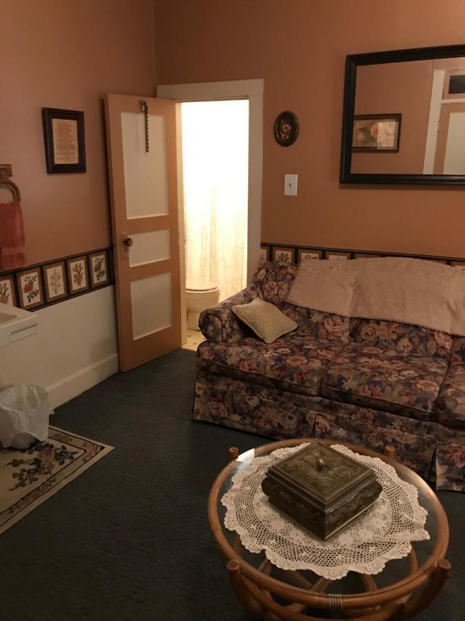 Armour'S Hotel & Spa Red Boiling Springs Extérieur photo